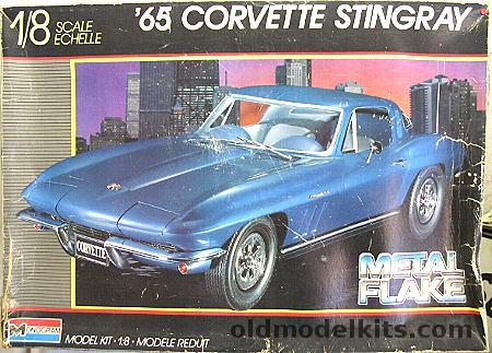 Monogram 1/8 1965 Corvette Stingray Metal Flake, 2613 plastic model kit